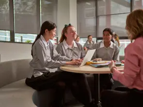  Gifted education students solve the problems of the future